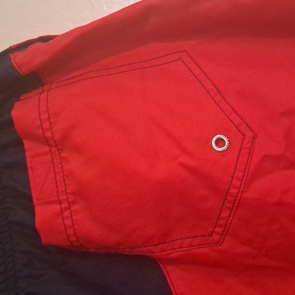 Mens 8" Solid Volley Swim Trunks Size: Medium Item# 506896A51 New w/o tags - Picture 3 of 8